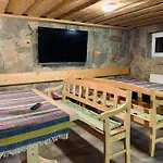 Guest house Pod Brehom 3*