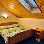 Pod Brehom Guest house 3*